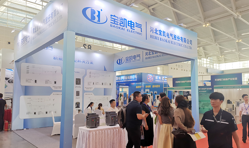 暴击行业天花板！jinnianhui今年会电气硬核技术亮相天津清洁能源展，引央视记者及能源产业巨头现场“挖宝”